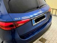 Usata Mercedes GLC300 Premium Plus 340 CV (250 kW) 2023 Blu/azzurro SUV