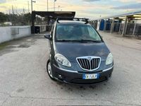 Usata Lancia Musa S 92 CV (67 kW) 2011 Grigio Monovolume