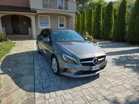 Usata Mercedes A180 Premium 109 CV (80 kW) 2016 Bluazzurro Utilitaria