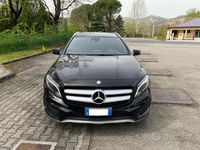 Usata Mercedes GLA200 AMG 109 CV (80 kW) 2017 Nero SUV