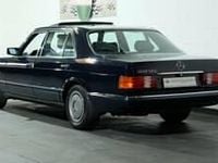 Usata Mercedes 560 279 CV (205 kW) 1990 Blu Berlina