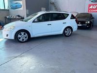 Usata Kia Ceed EX 109 CV (80 kW) 2009 Bianco Utilitaria