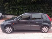 Usata Ford Fiesta Ghia 75 CV (55 kW) 2006 Grigio Utilitaria