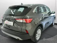Usata Ford Kuga Titanium 152 CV (111 kW) 2022 Grigio scuro SUV