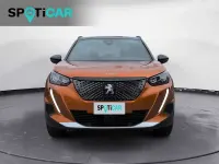 Usata Peugeot 2008 Allure 131 CV (96 kW) 2023 Arancione SUV