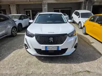 Usata Peugeot 2008 Allure 131 CV (96 kW) 2021 Bianco SUV
