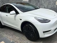 Usata Tesla Model Y RWD 88 kW (120 CV) 2024 SUV