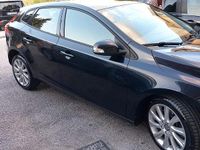 Usata Volvo V40 2016 Blu Berlina