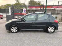 Usata Peugeot 206 60 CV (44 kW) 2010 Berlina