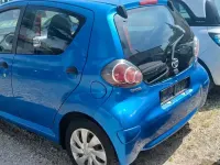 Gebraucht Toyota Aygo X-clusiv 69 PS (50 kW) 2015 Blau Kleinwagen