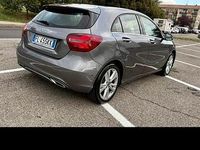 Usata Mercedes A180 109 CV (80 kW) 2017 Grigio Berlina