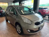 Usata Kia Venga 90 CV (66 kW) 2012 Grigio Utilitaria