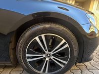 Gebraucht Mercedes E220 Business 194 PS (142 kW) 2020 Schwarz Kombi