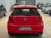 Usata VW Polo Comfortline 69 CV (50 kW) 2012 Rosso Utilitaria