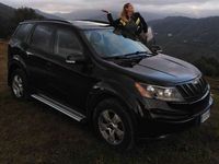 usata Mahindra XUV500 XUV 500 2.2 w8 7 posti