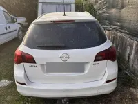 Usata Opel Astra Sport 110 CV (80 kW) 2011 Bianco Station wagon