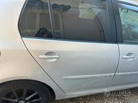 Begagnad VW Golf V GTI 136 HK (100 kW) 2007 Grå Sedan