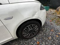 Usata Lancia Ypsilon 69 CV (50 kW) 2015 Bianco Utilitaria