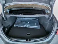 Nuova Mercedes C220 200 CV (147 kW) 2026 Grigio selenite metallizzato