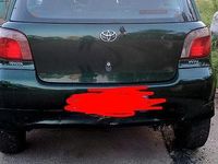 Usata Toyota Yaris 2002 Verde Utilitaria