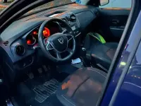 Usata Dacia Sandero Ambiance 75 CV (55 kW) 2017 Blu/azzurro Berlina