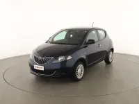 Usata Lancia Ypsilon Silver 70 CV (51 kW) 2021 Blu Utilitaria