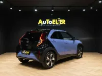 Nuova Toyota Aygo X 117 CV (86 kW) 2026 Lavander & black SUV