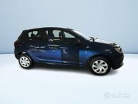 Usata Dacia Sandero Ambiance 75 CV (55 kW) 2018 Blu metallizzato Berlina