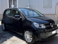 Usata VW up! Move 65 CV (47 kW) 2023 Nero Utilitaria