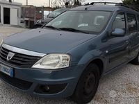 Usata Dacia Logan MCV Lauréate 84 CV (61 kW) 2009 Blu Station wagon