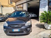 Usata Kia Carens 140 CV (102 kW) 2006 Nero Monovolume