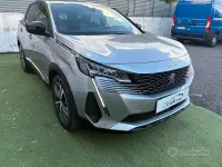 Usata Peugeot 3008 Allure 131 CV (96 kW) 2023 Grigio SUV