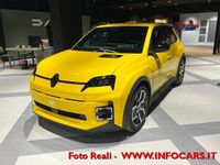 Nuova Renault 5 E-Tech Urban 69 kW (95 CV) 2025 Giallo pop metallizzato Berlina