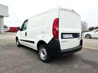 Usata Fiat Doblò Business 95 CV (69 kW) 2021 Bianco Monovolume