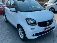 Usata Smart ForFour Passion 71 CV (52 kW) 2017 Bianco Utilitaria