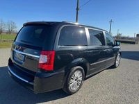 Usata Lancia Voyager Platinum 177 CV (130 kW) 2014 Nero Monovolume