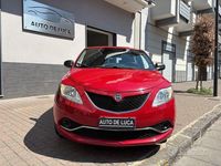 Usata Lancia Ypsilon 70 CV (51 kW) 2017 Rosso Utilitaria