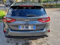 Usata Kia Ceed 140 CV (102 kW) 2019 Grigio Utilitaria