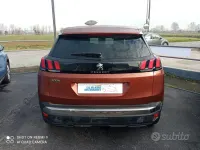 Usata Peugeot 3008 Allure 131 CV (96 kW) 2019 Marrone SUV
