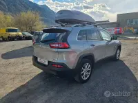 Usata Jeep Cherokee 185 CV (136 kW) 2015 Grigio SUV