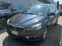Usata BMW 218 Gran Tourer Luxury Line 150 CV (110 kW) 2016 Blu Monovolume