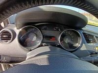 Usata Peugeot 5008 Premium 109 CV (80 kW) 2011 Monovolume