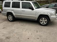 Usata Jeep Commander Limited 217 CV (159 kW) 2007 Grigio SUV