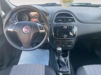 Usata Fiat Punto Street 69 CV (50 kW) 2018 Nero Utilitaria