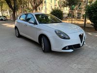 Usata Alfa Romeo Giulietta Super 120 CV (88 kW) 2017 Bianco Berlina