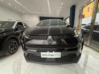 Käytetty Renault Captur Techno 91 HP (66 kW) 2025 Musta Katumaasturi