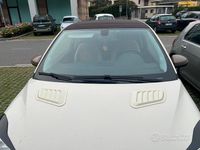 Usata Opel Adam 116 CV (85 kW) 2016 Bianco Utilitaria
