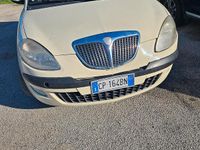 Usata Lancia Ypsilon 2003 Utilitaria