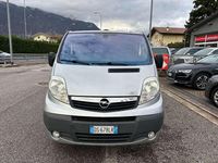 Usata Opel Vivaro 145 CV (106 kW) 2008 Grigio Monovolume