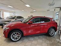 Usata Alfa Romeo Stelvio 280 CV (205 kW) 2017 Rosso SUV